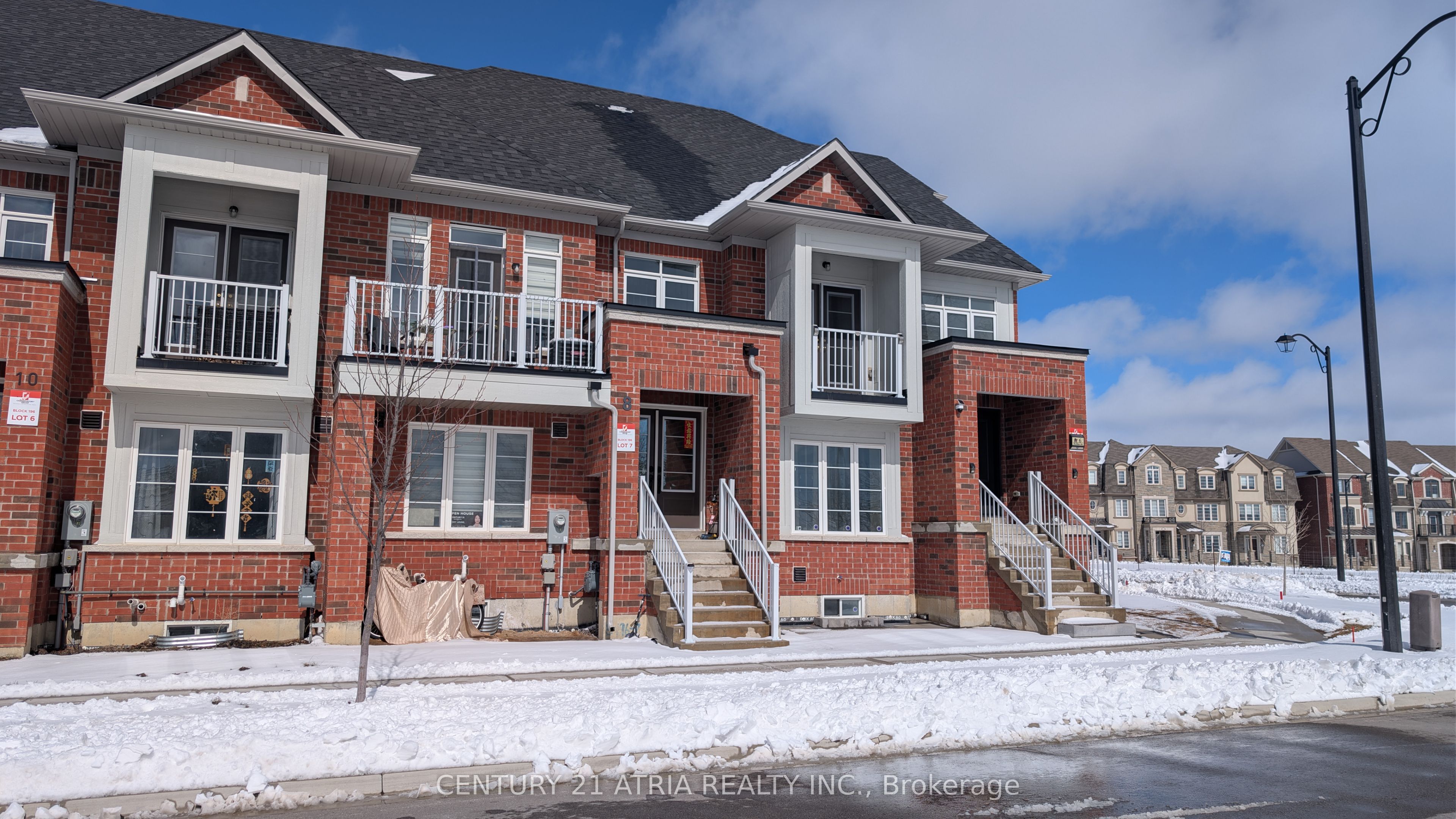 Additional image 2 of 8 Mcalister Avenue, Richmond Hill, ON, L4S 0L3