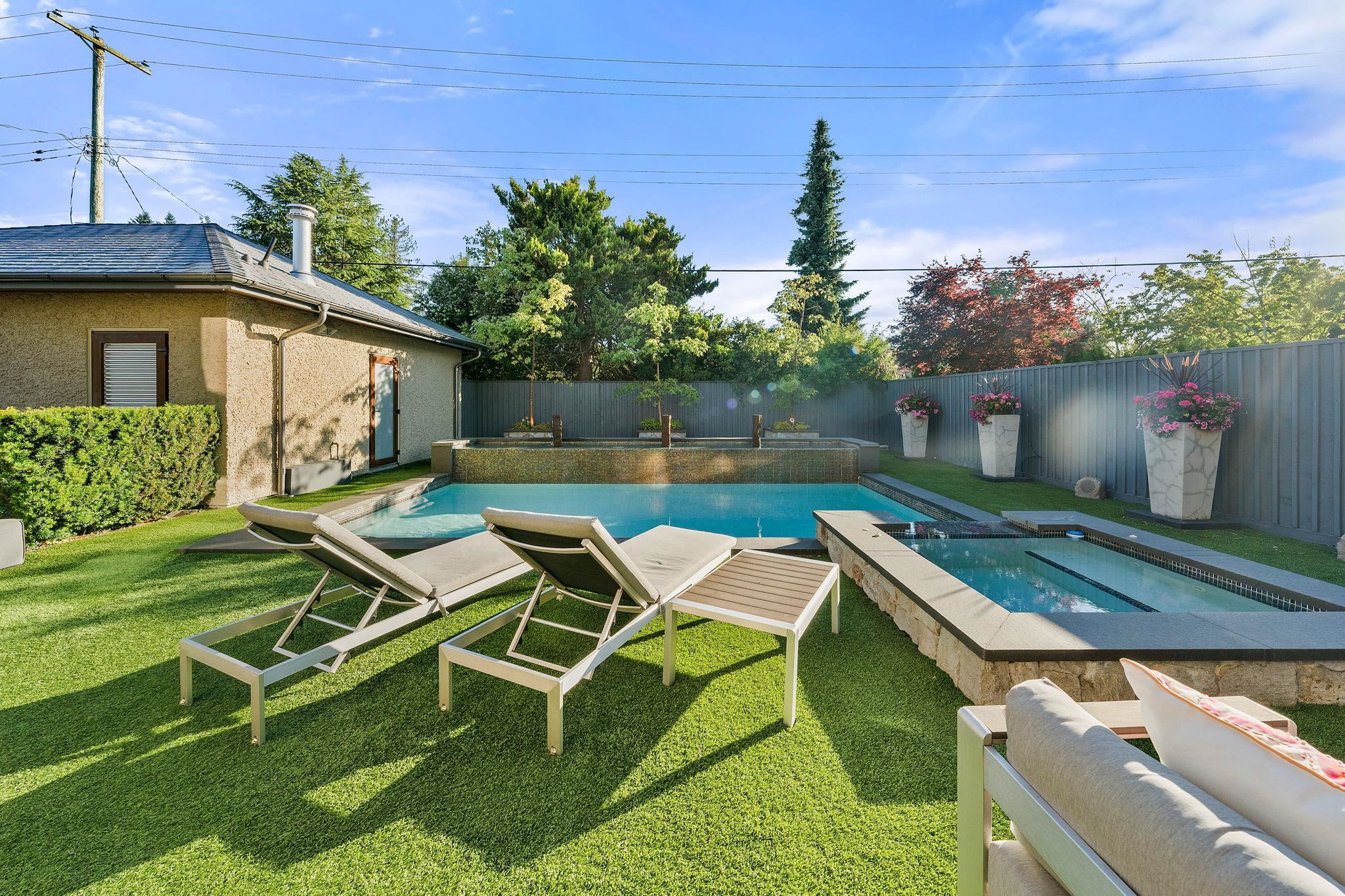 Additional image 3 of 2809 Edgemont Boulevard, North Vancouver, BC, V7R 2N3
