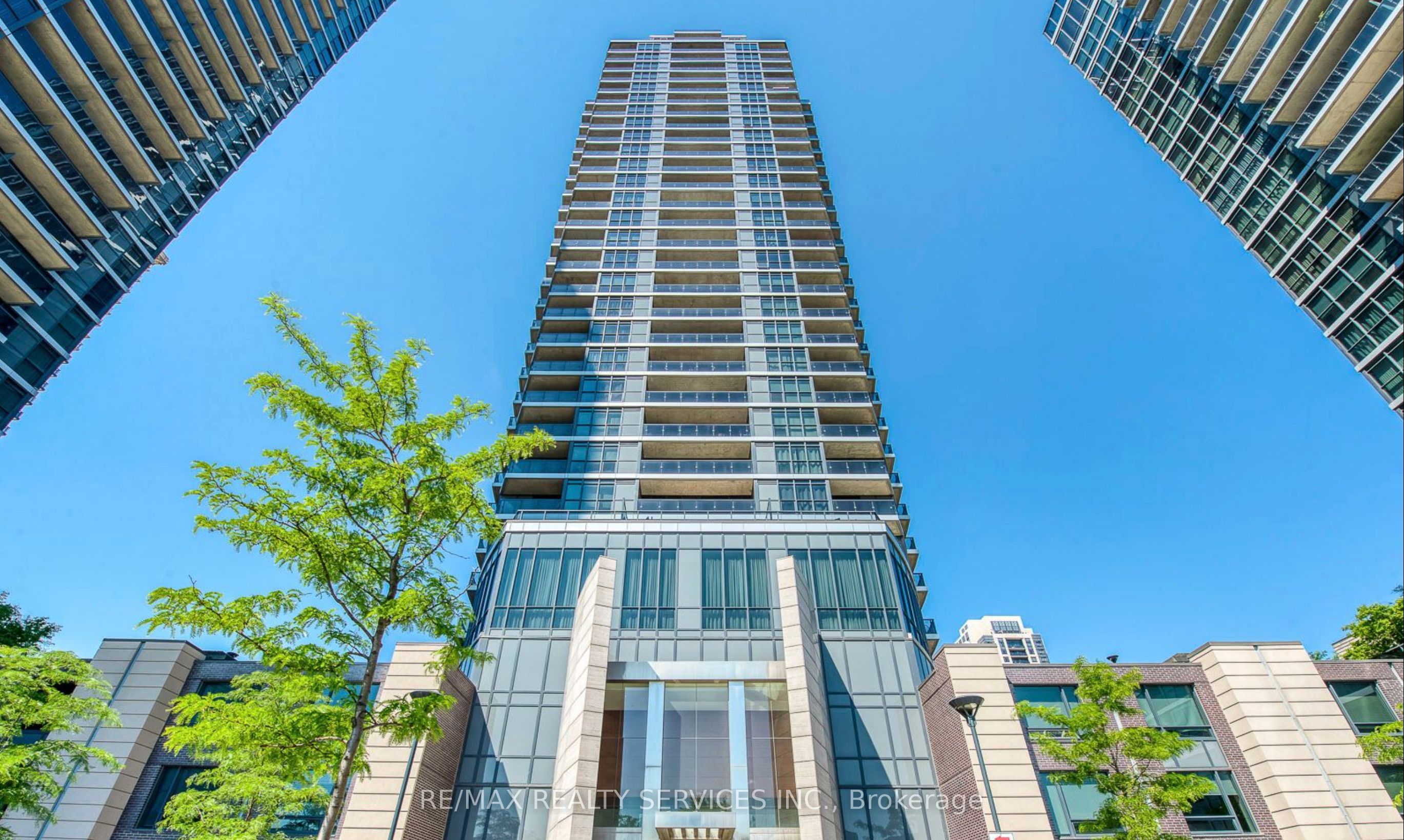 611-5 Valhalla Inn Road, Toronto, ON, M9B 1S9