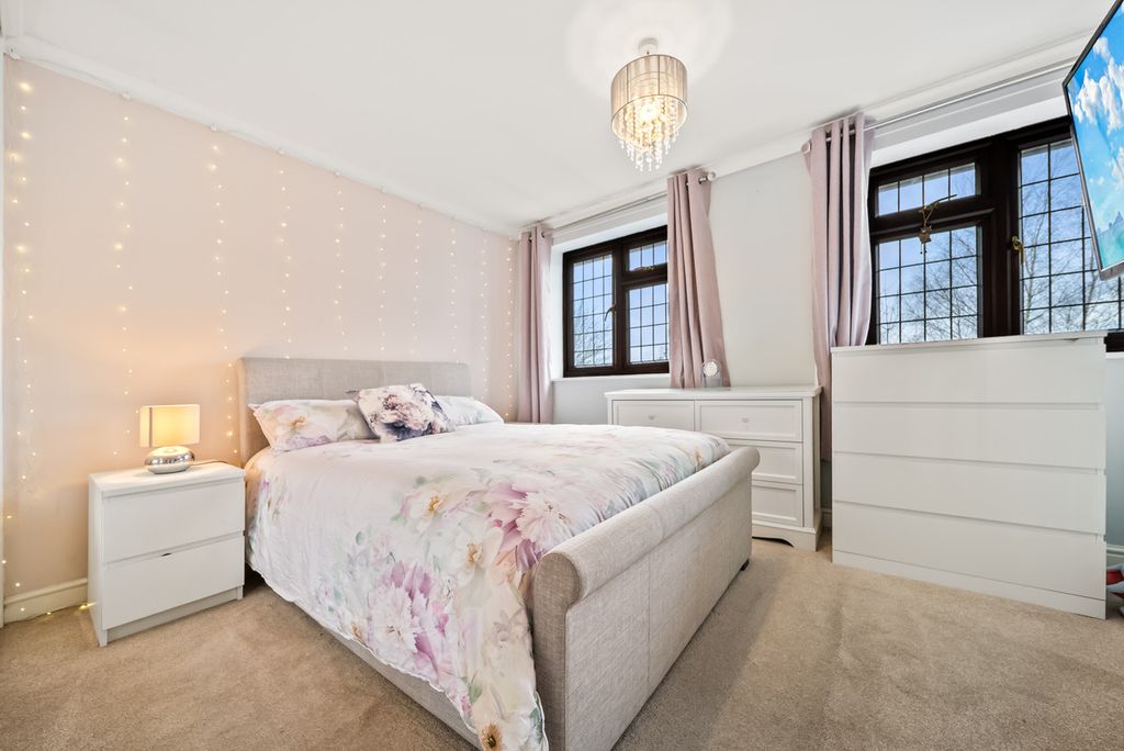 Additional image 13 of 4 bed semi-detached house for saleBlithfield Drive, Brierley Hill DY5