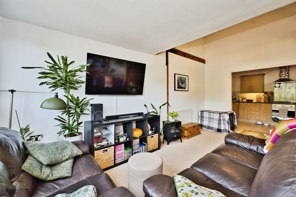 Additional image 11 of 2 bed flat for saleThe Barley Yard, Crewkerne TA18