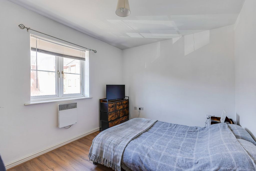 Additional image 14 of 1 bed flat for saleRowsby Court, Pontprennau, Cardiff CF23