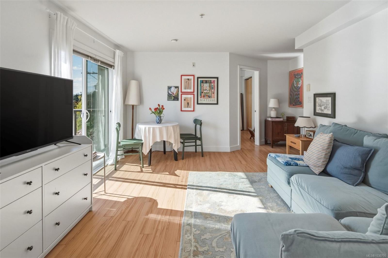 Additional image 5 of 303-356 Gorge Road E, Victoria, BC, V8T 2W2