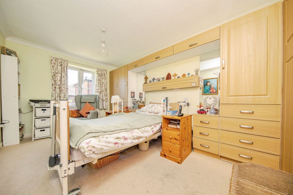 Additional image 7 of 1 bed flat for saleSuffolk Place, Woodbridge IP12