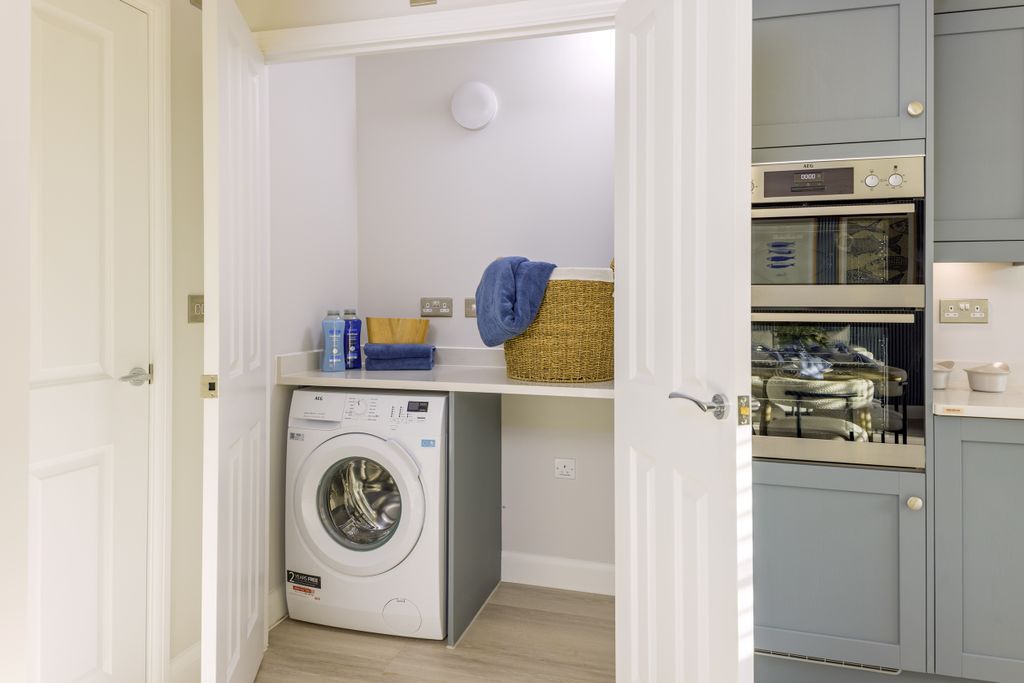 Additional image 3 of 4 bed detached house for sale"Milfield" at West Road, Bridport DT6