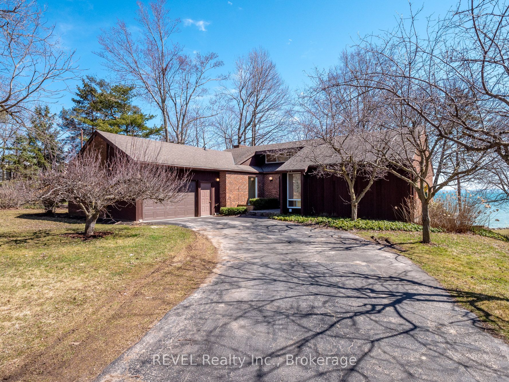 254 Prospect Point Road, Fort Erie, ON, L0S 1N0