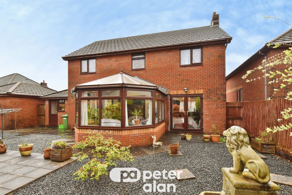 Additional image 2 of 4 bed detached house for saleCherry Court, Aberdare CF44