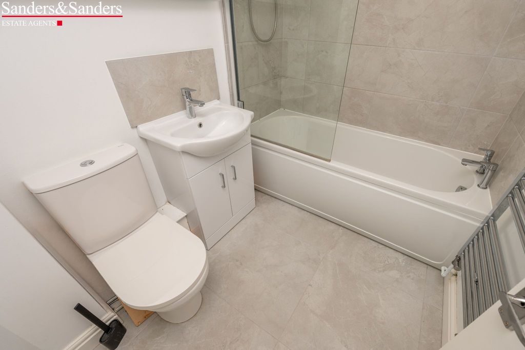 Additional image 12 of 2 bed flat for saleBryan Mews, Bidford-On-Avon, Alcester B50