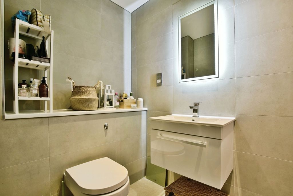 Additional image 17 of 2 bed flat for saleGeorge Street, Alderley Edge, Cheshire SK9