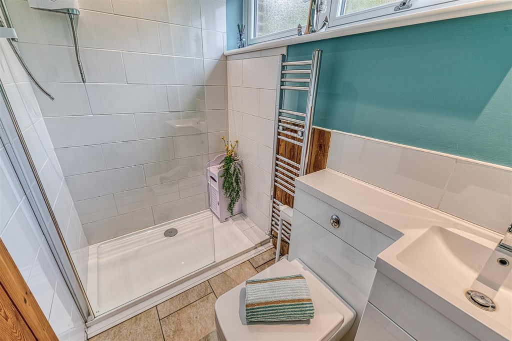 Additional image 17 of 5 bed detached house for saleLodge Drive, Belper DE56