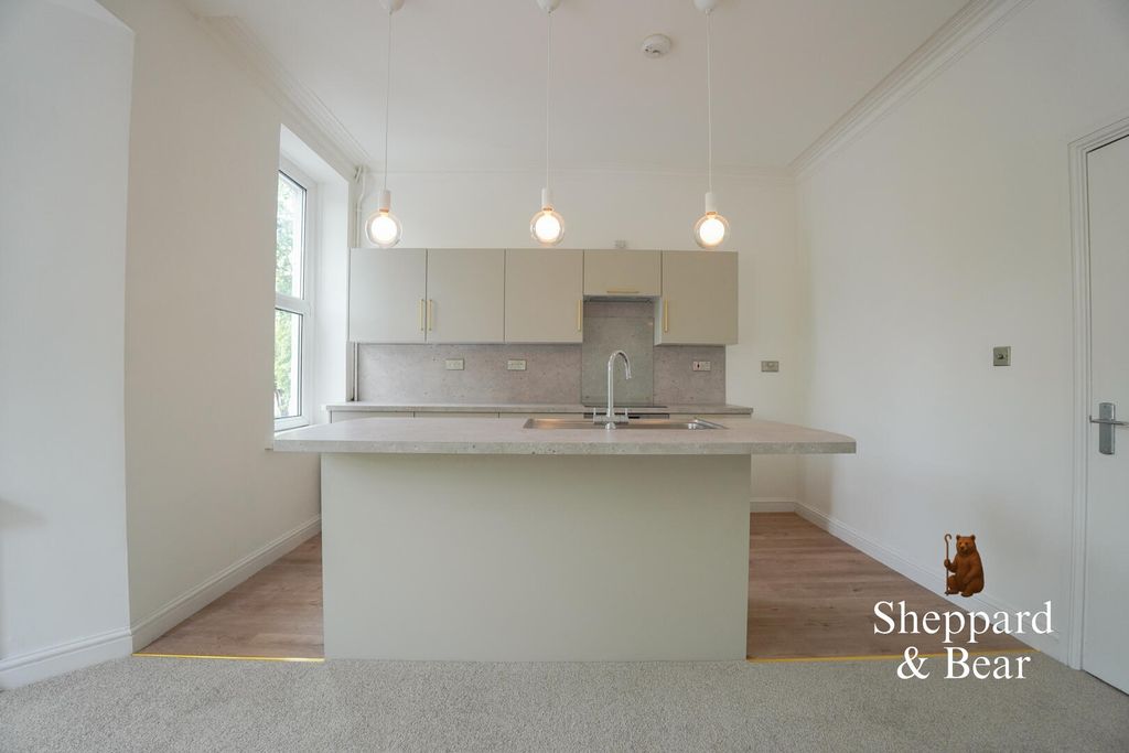 Additional image 10 of 2 bed flat for salePrinces Street, Roath, Cardiff CF24