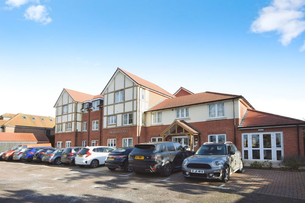 Additional image 11 of 1 bed flat for saleLaindon Road, Billericay CM12