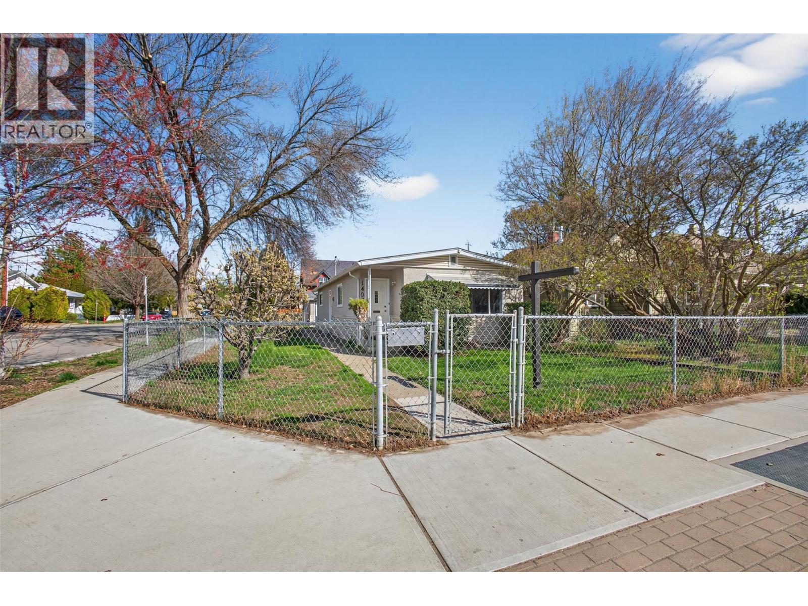 Additional image 2 of 1405 Ethel Street, Kelowna, BC, V1Y2X5