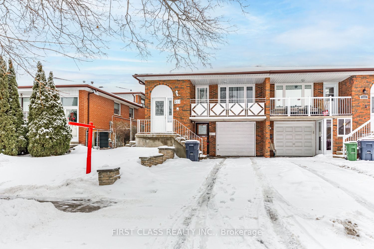 211 Shawnee Circle, Toronto, ON, M2H 2Y3