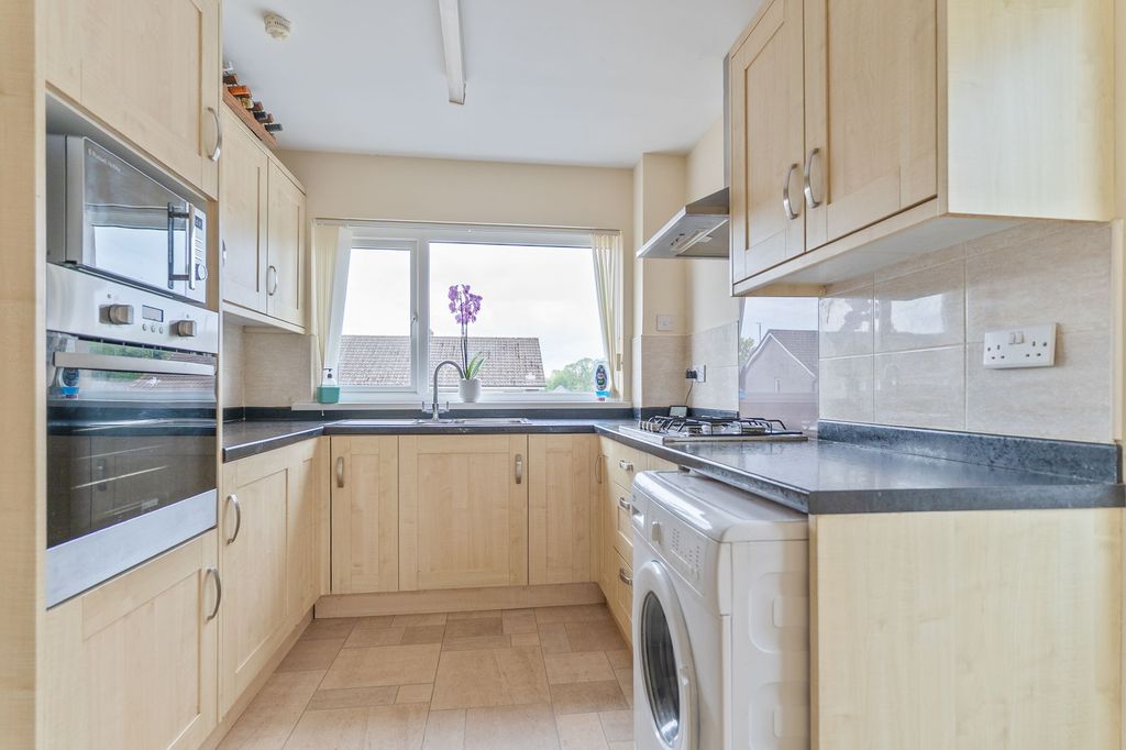 Additional image 2 of 3 bed semi-detached house for saleCotswold Way, Newport NP19