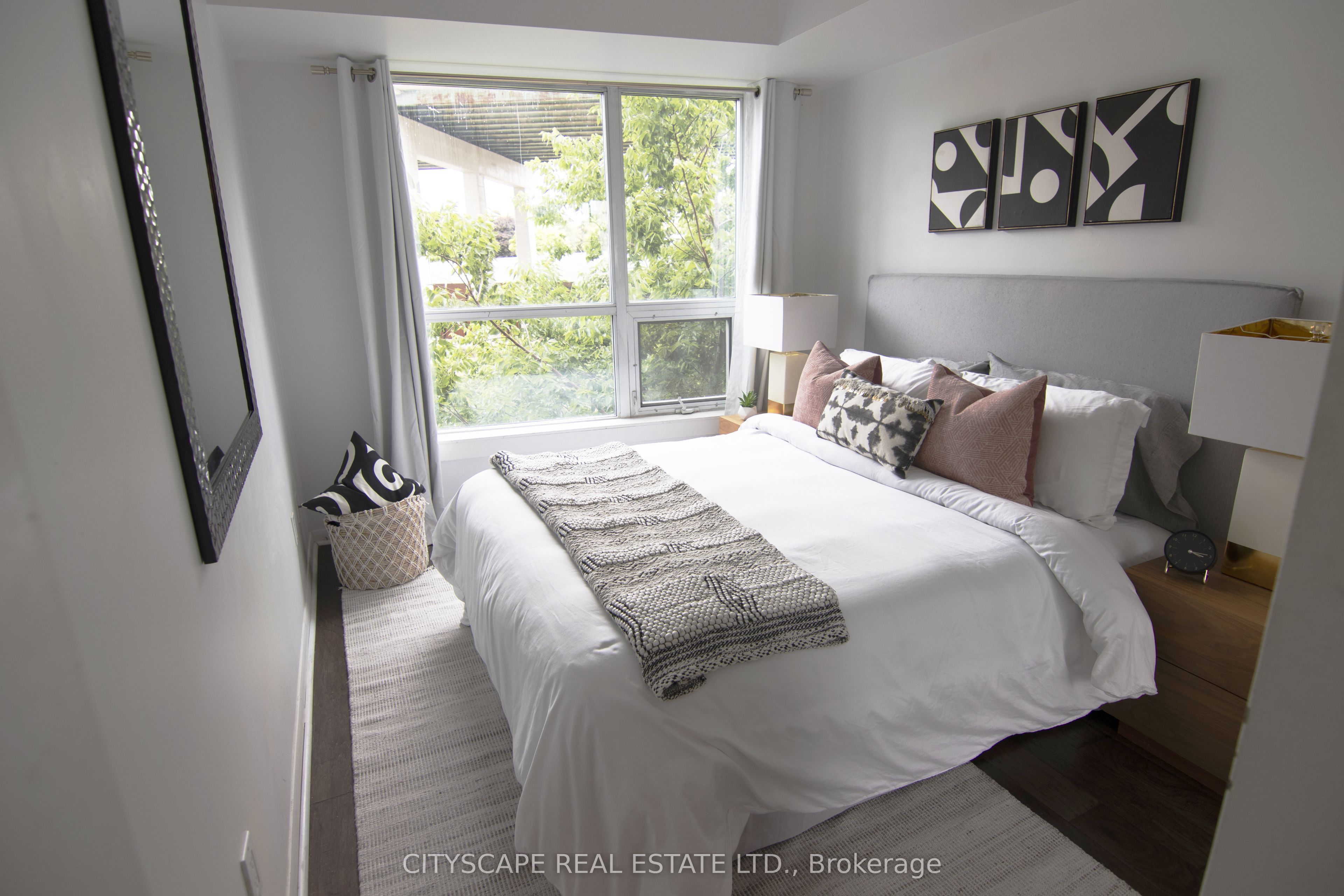 Additional image 6 of 322-231 Fort York Boulevard, Toronto, ON, M5V 1B2