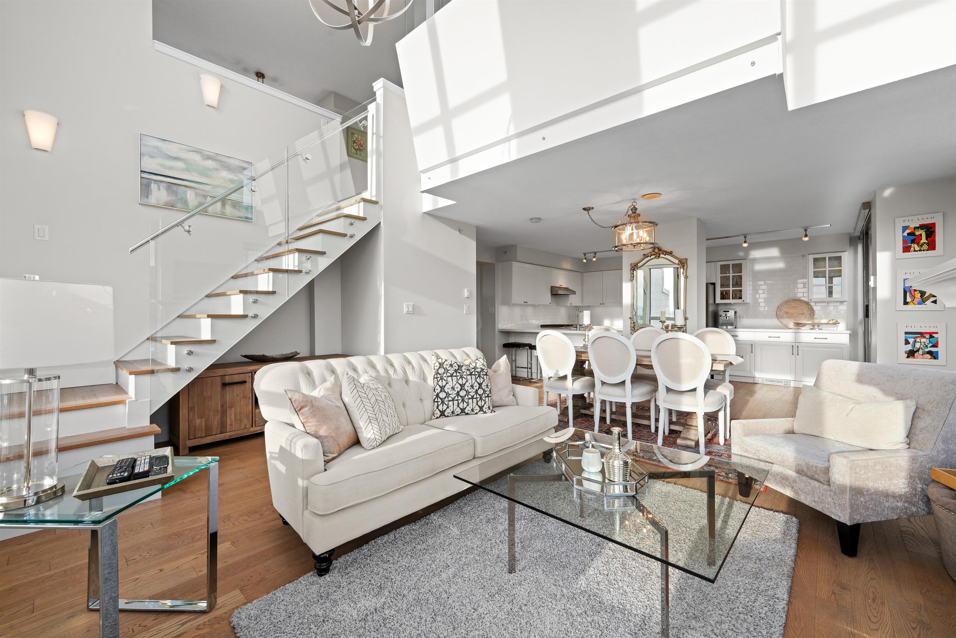 Additional image 3 of 2204-1238 Richards Street, Vancouver, BC, V6B 6M6