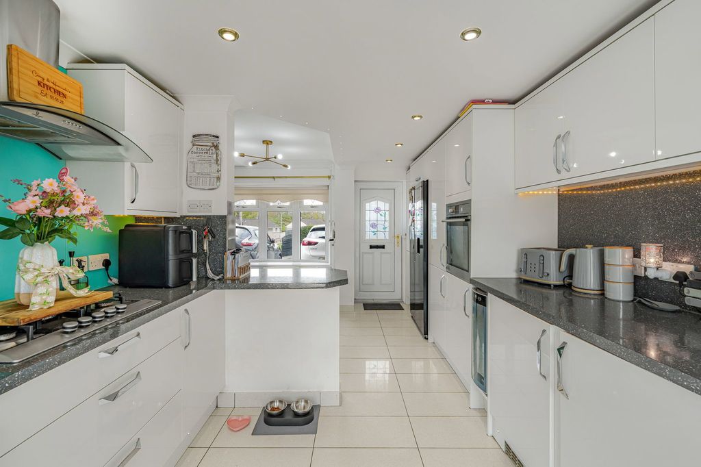Additional image 4 of 3 bed terraced house for saleDrake Close, Newport NP19