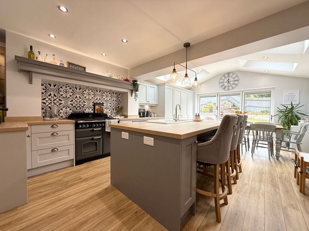 Additional image 10 of 4 bed detached house for saleTan Y Bryn Gardens, Llwydcoed, Aberdare, Rhondda Cynon Taf CF44
