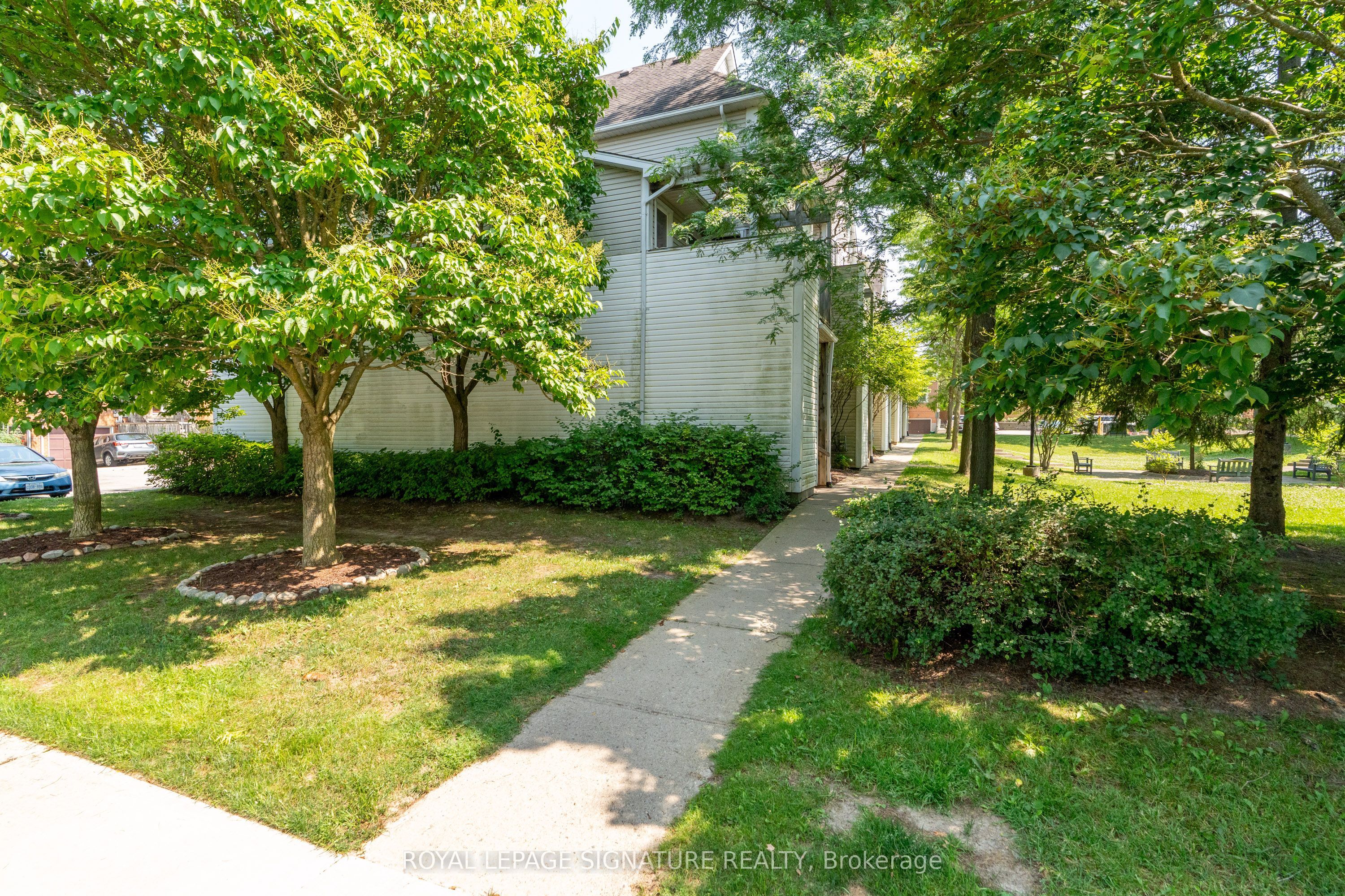 Additional image 2 of 55-461 Beechwood Place, Waterloo, ON, N2T 2N8