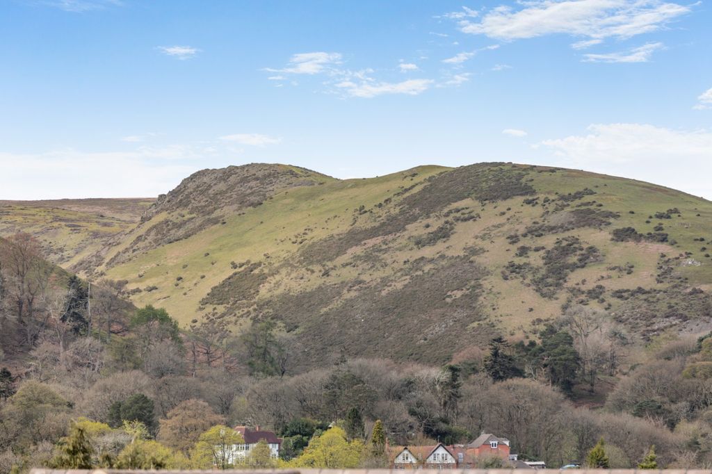 Additional image 2 of 5 bed detached house for saleHighfield Place, Clive Avenue, Church Stretton, Shropshire SY6