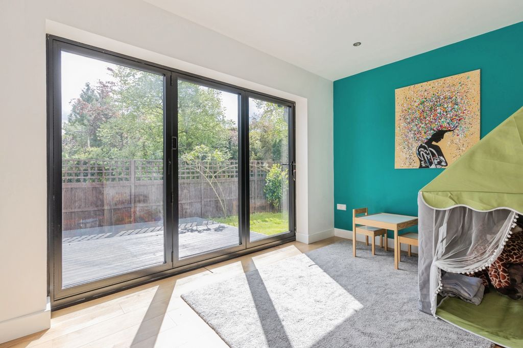Additional image 8 of 3 bed detached bungalow for salePark Lane, Castle Donington DE74