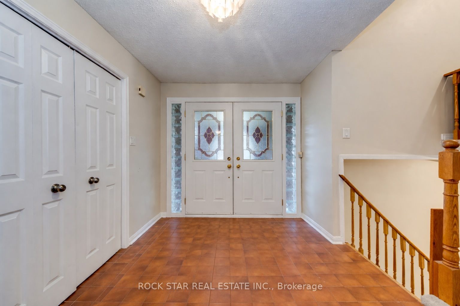Additional image 3 of 14 Cairnmore Court, Brampton, ON, L6Z 1T6