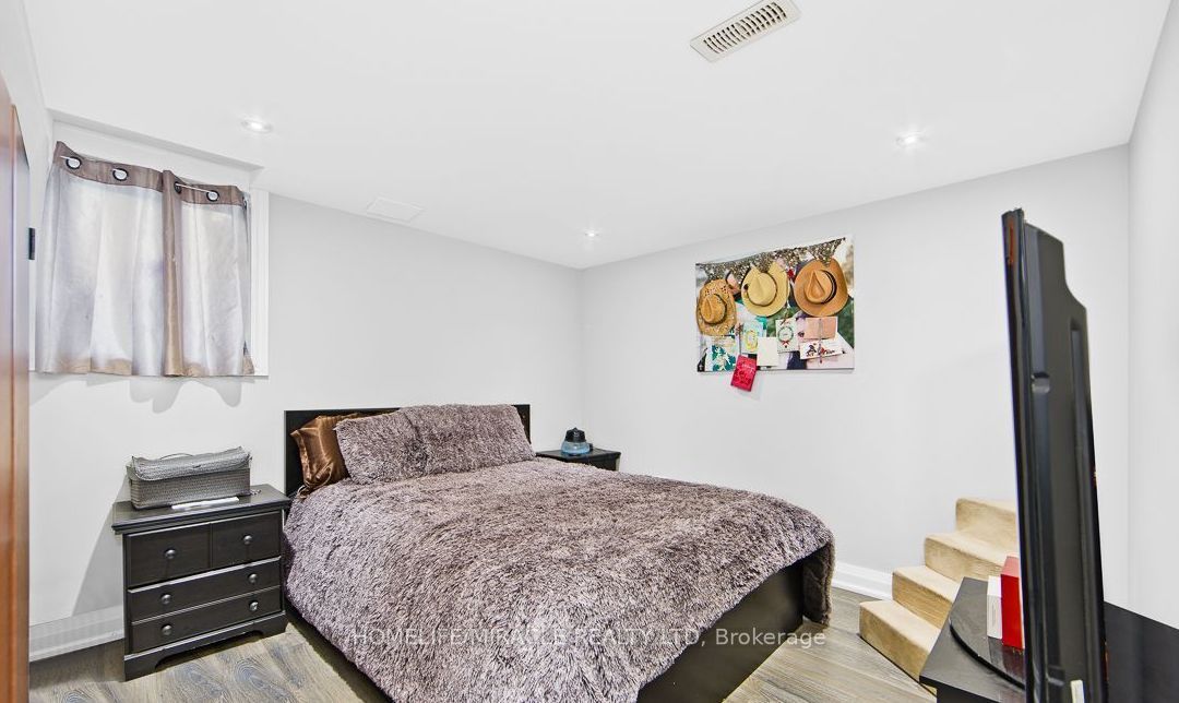 Additional image 5 of lower-75 Jewelwing Court, Bradford West Gwillimbury, ON, L3Z 0N7