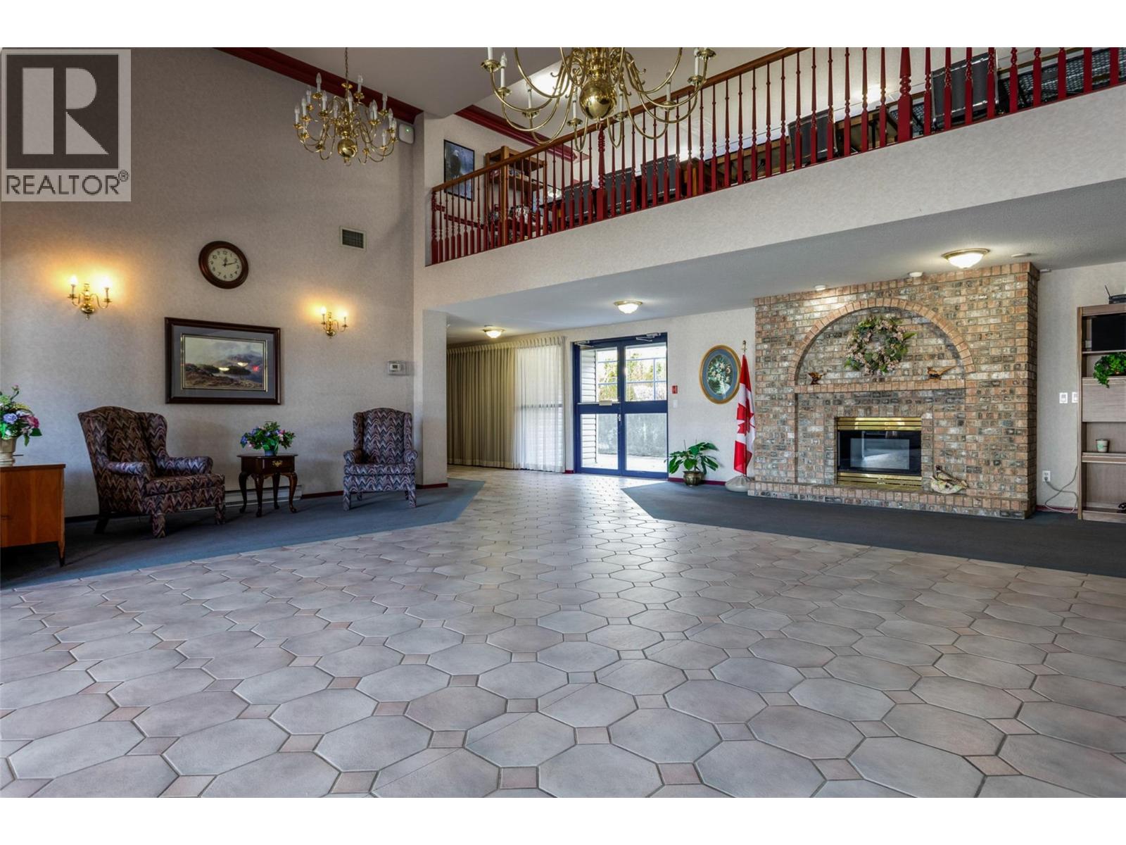 Additional image 3 of 204-877 Klo Road, Kelowna, BC, V1Y9R1