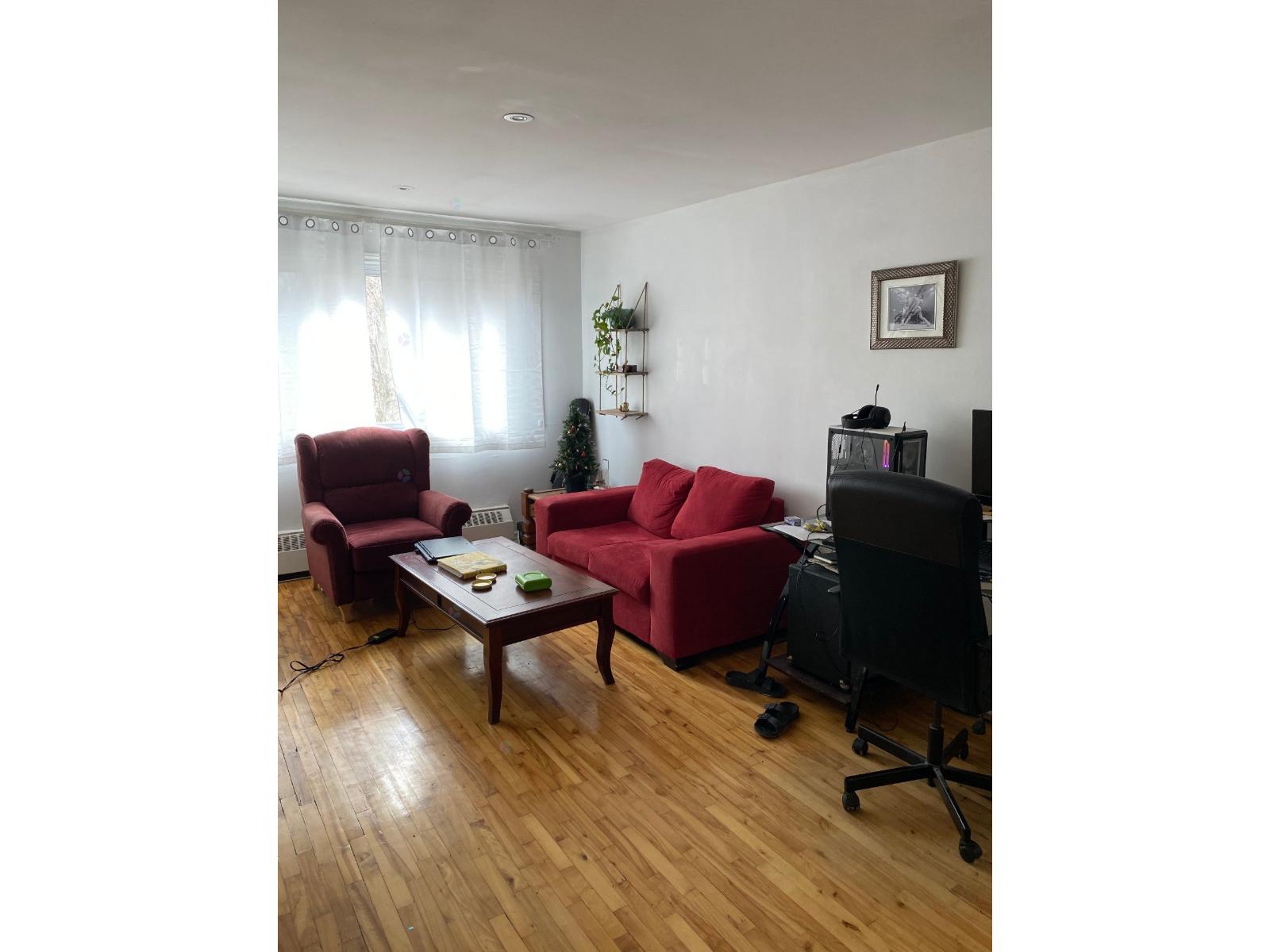 3923 Rue Newmarch
