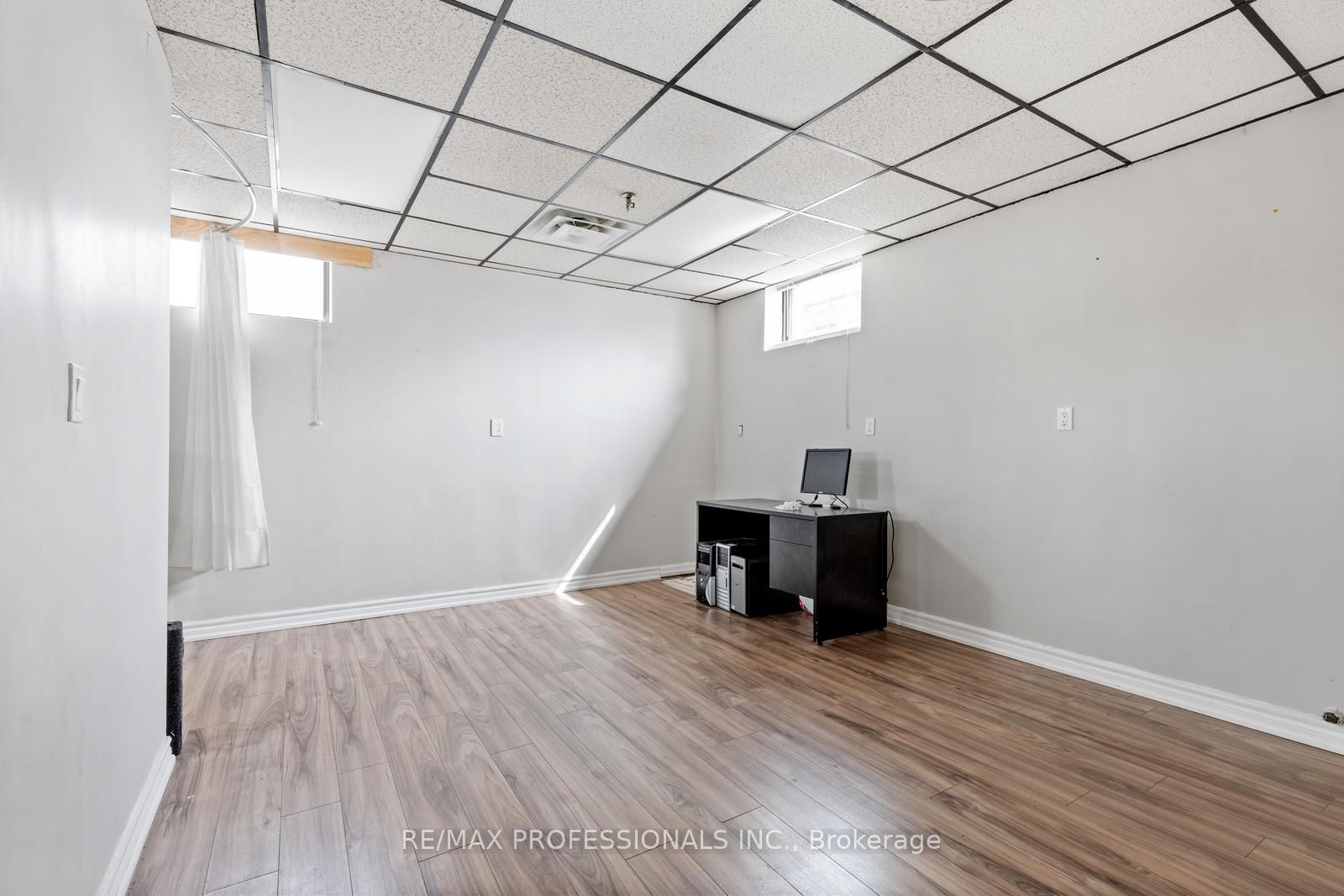 Additional image 4 of B1-4640 Jane Street, Toronto, ON, M3N 2K5