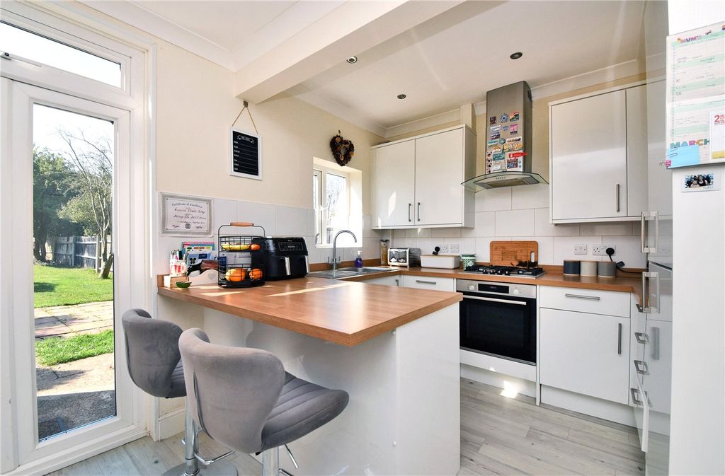 Additional image 3 of 3 bed semi-detached house for saleSalisbury Road, Banstead, Surrey SM7