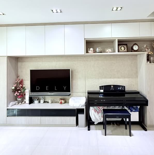 7 Canberra Drive photo 2