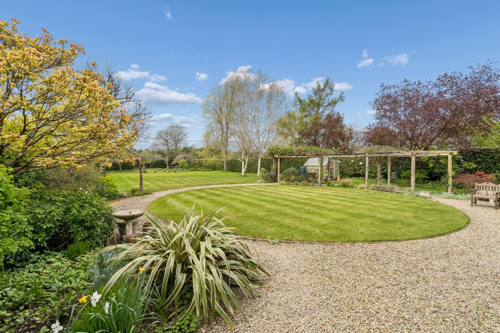 Additional image 4 of 5 bed detached house for saleCopperkins Lane, Amersham HP6