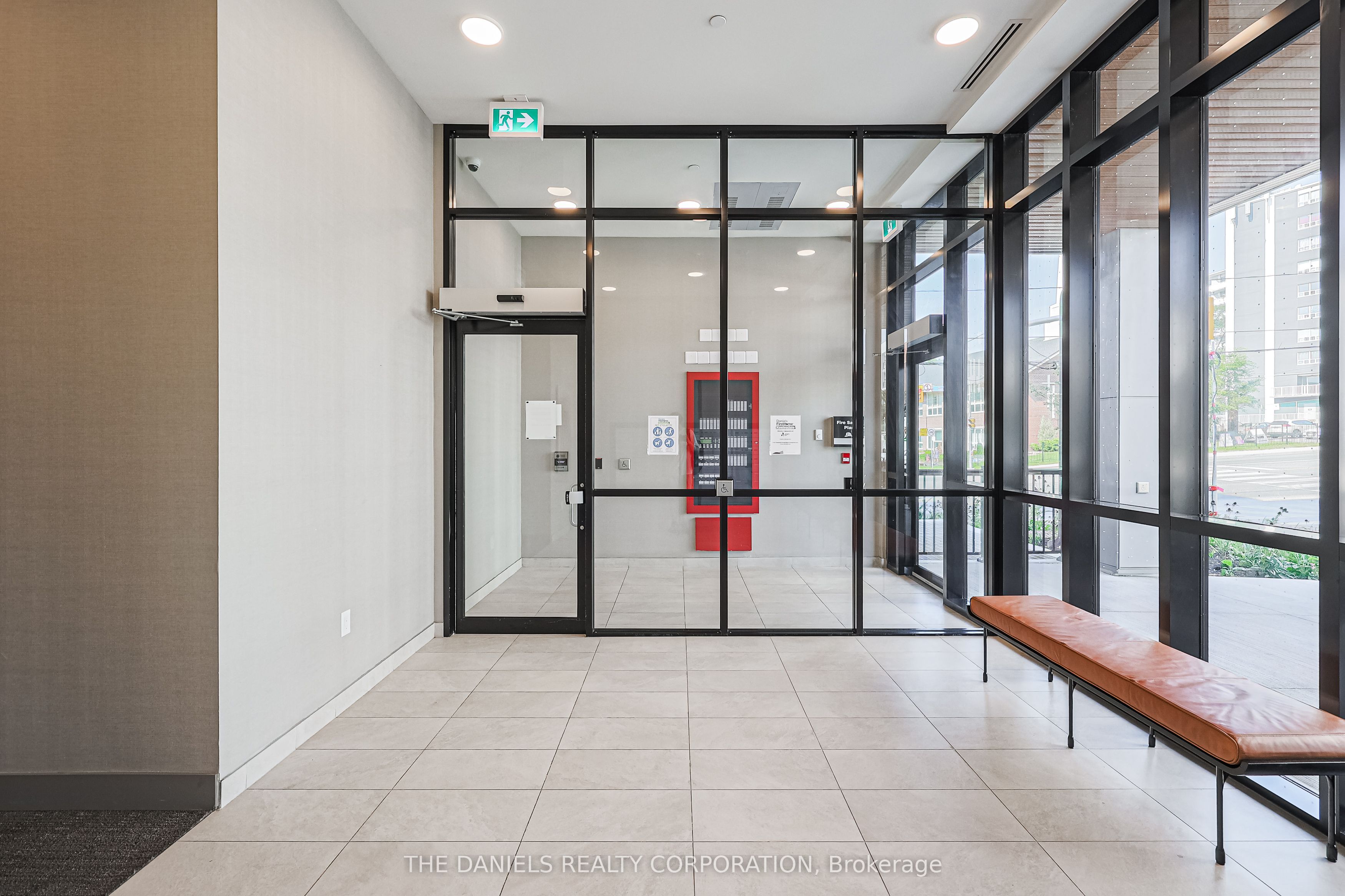 Additional image 5 of 509-165 Canon Jackson Drive, Toronto, ON, M6M 0C4