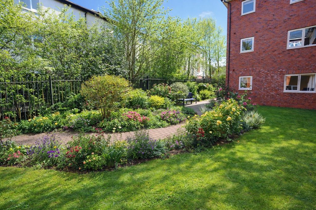Additional image 3 of 1 bed property for saleBridge Lane, Penrith CA11