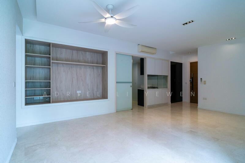 8 Ridgewood Close photo 2