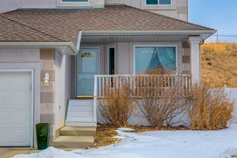 Additional image 8 of 331 Sierra Madre Court SW, Calgary, AB, T3H 3G7