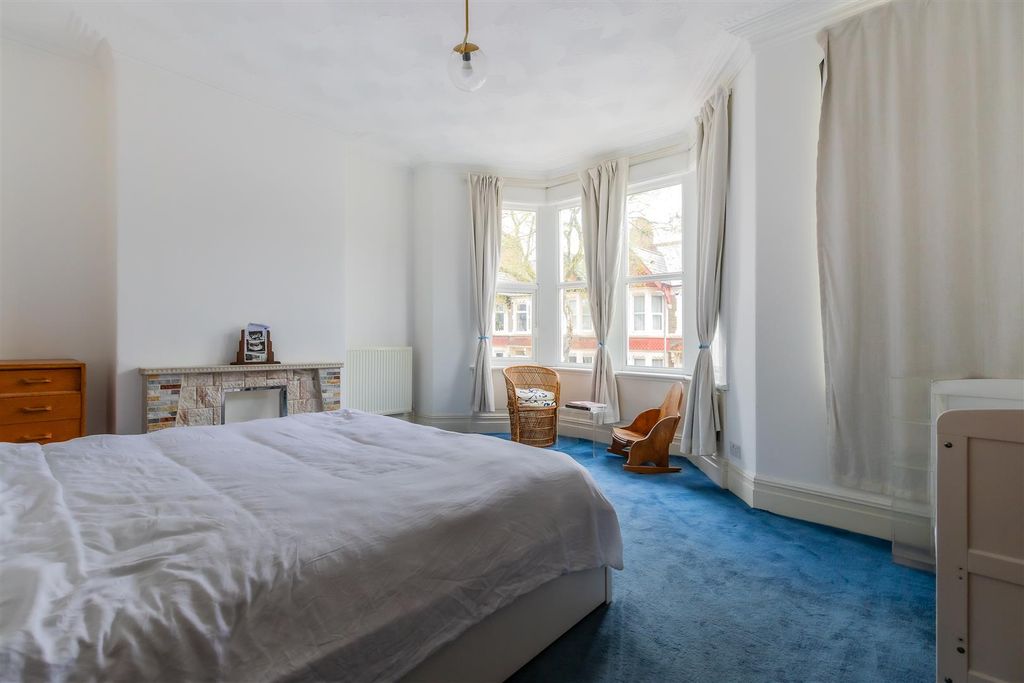Additional image 15 of 4 bed terraced house for saleKelvin Road, Roath Park, Cardiff CF23