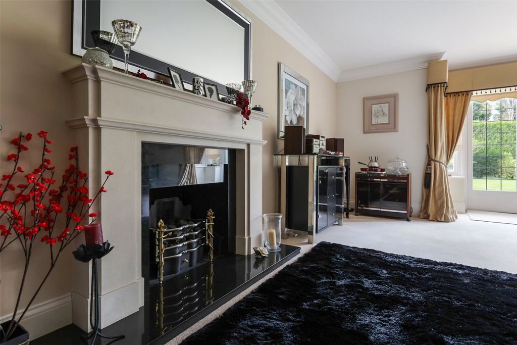 Additional image 21 of 5 bed detached house for saleRykens Lane, Betchworth, Surrey RH3