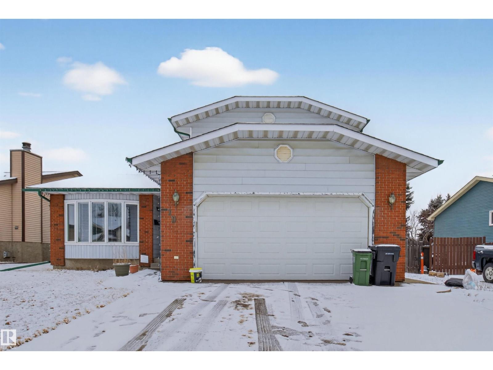 19 Howson Crescent NW, Edmonton, AB, T5A4T7