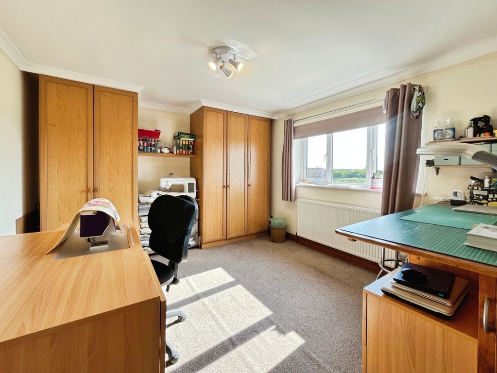 Additional image 14 of 4 bed detached house for saleFerry Road, Barrow Haven, Barrow-Upon-Humber DN19