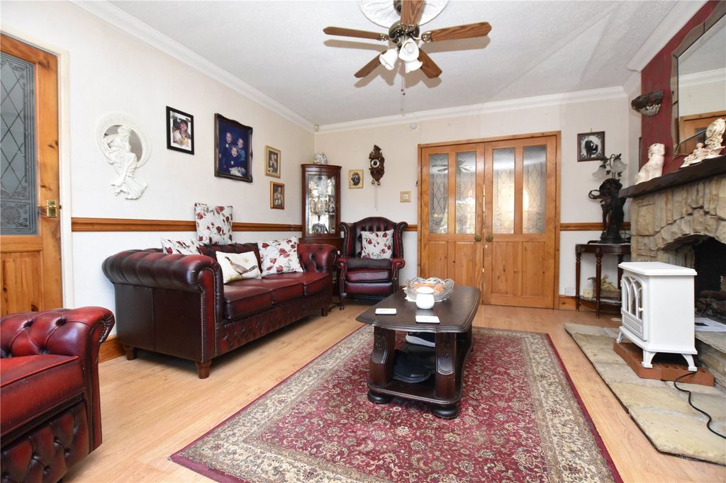 Additional image 11 of 3 bed semi-detached house for saleWheelwright Avenue, Leeds, West Yorkshire LS12
