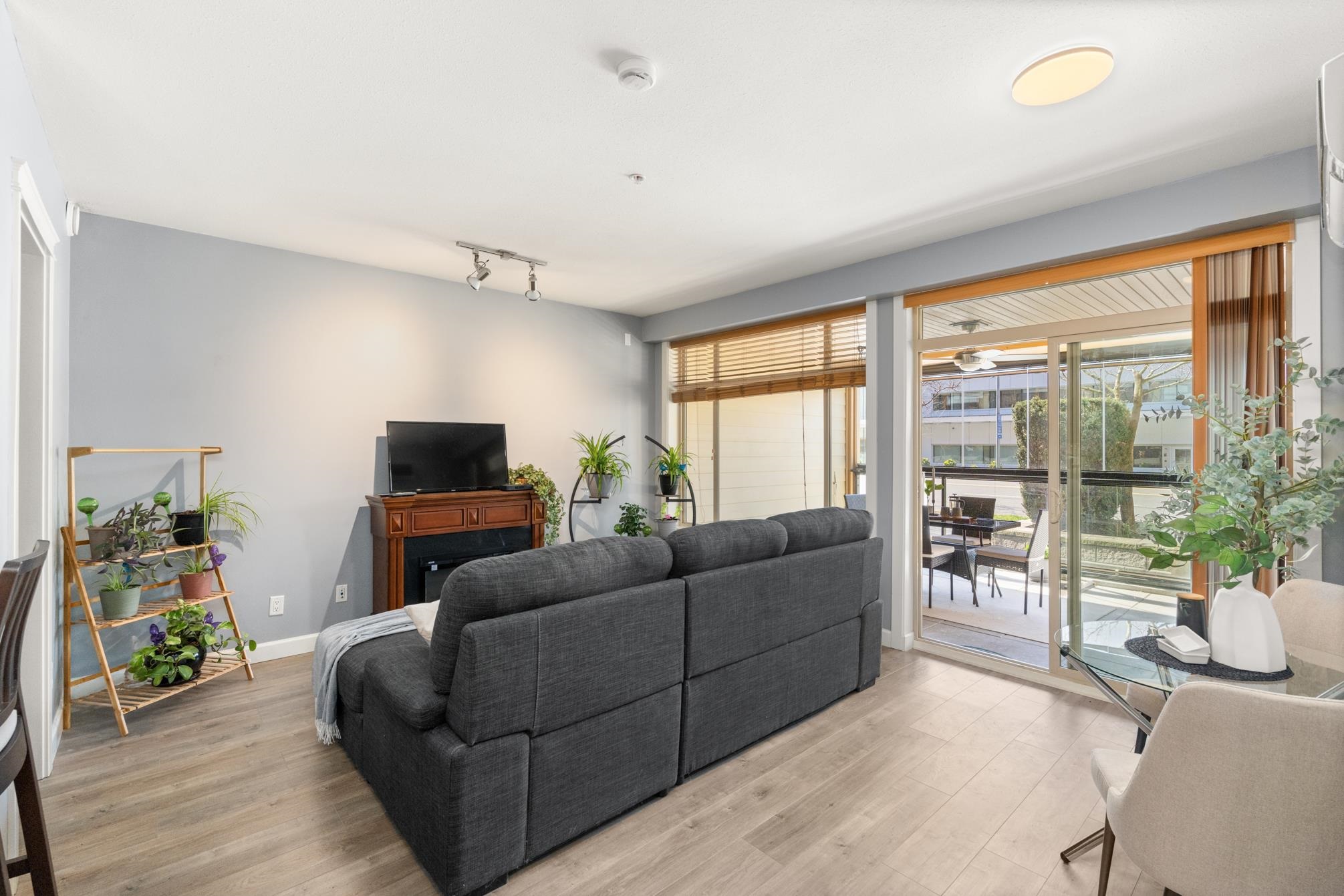 132-2860 Trethewey Street, Abbotsford, BC, V2T 0G5