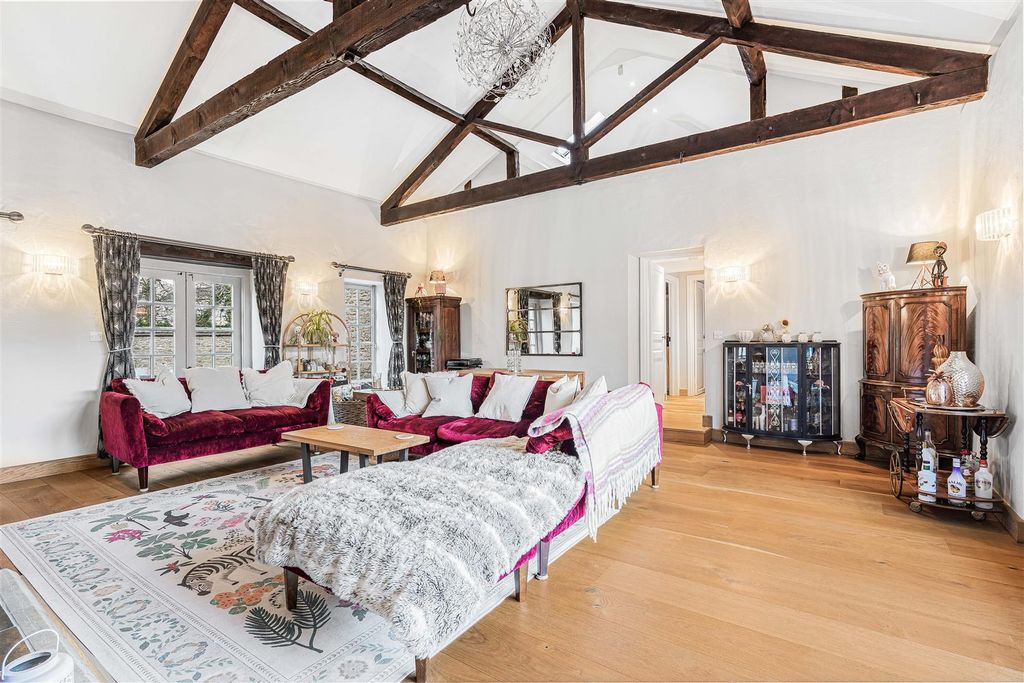 Additional image 3 of 4 bed property for saleQueens Avenue, Bicester OX26