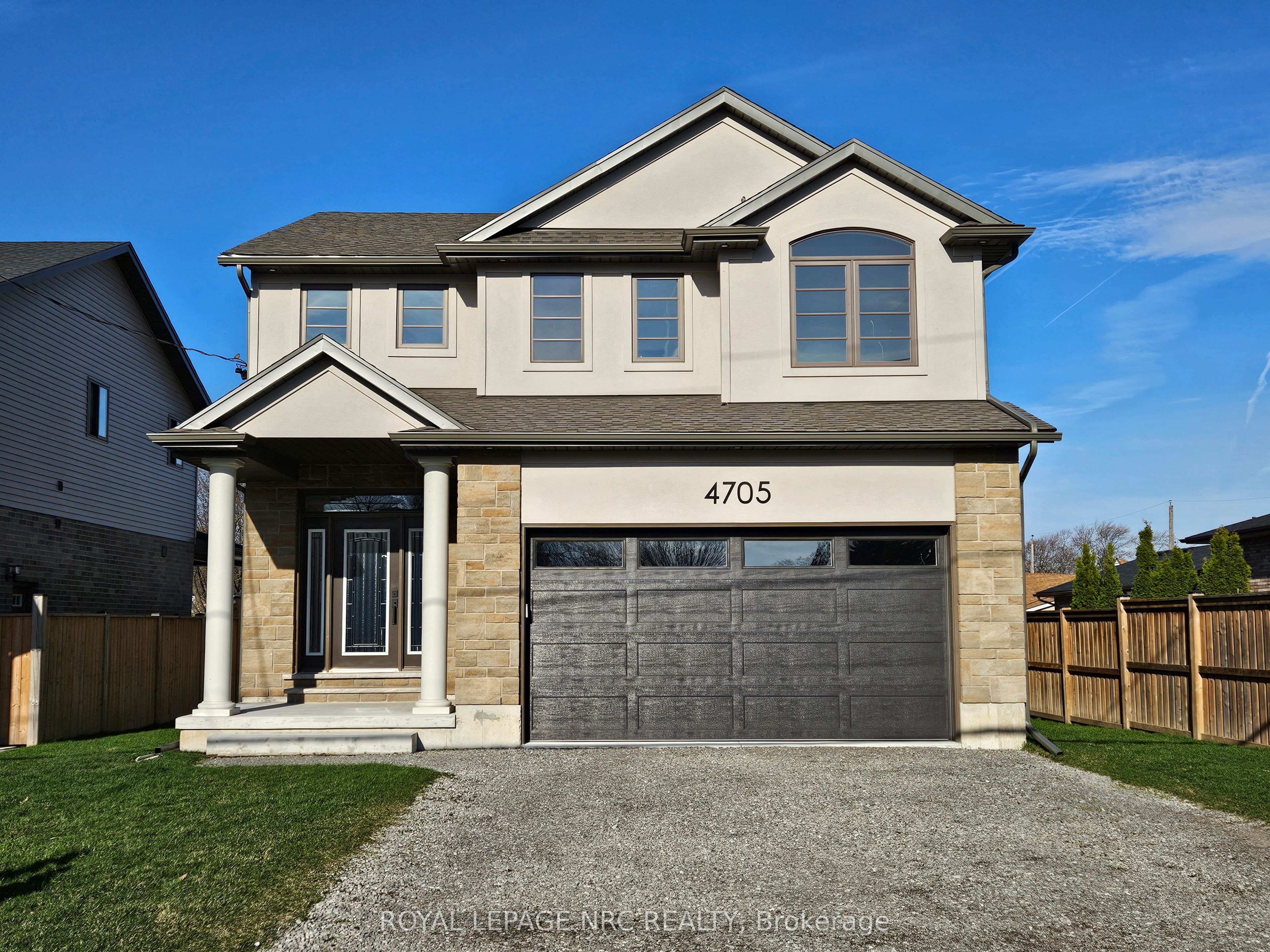 4705 Lee Avenue, Niagara Falls, ON, L2H 1M7