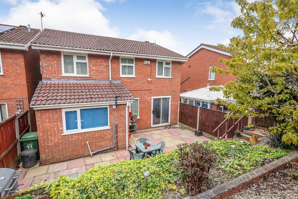 Additional image 4 of 4 bed detached house for saleNorth View Drive, Brierley Hill DY5