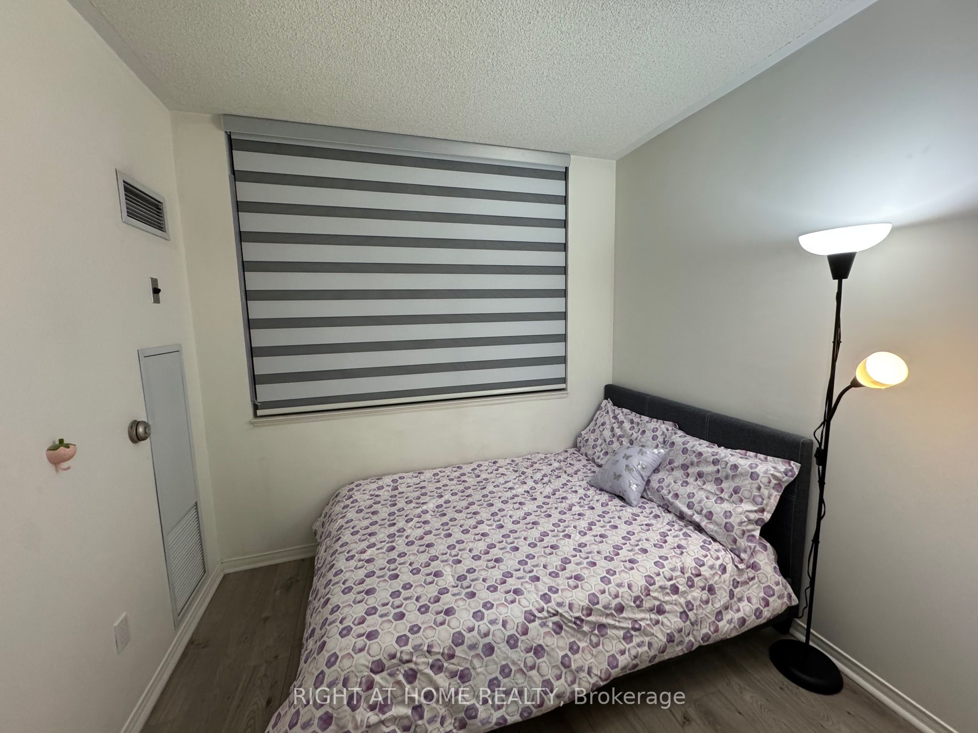 Additional image 6 of 212-7378 Yonge Street, Vaughan, ON, L4J 8J1