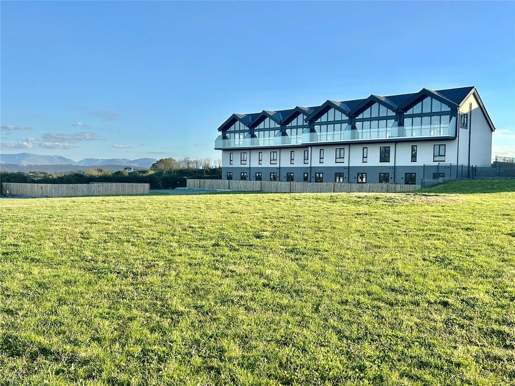 Additional image 15 of 4 bed town house for saleTraeth Bychan, Benllech, Anglesey, Sir Ynys Mon LL73