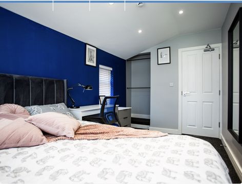New Lane (En- Suite Rooms), Manchester M30